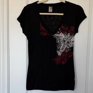Elegant Black V-Neck Tee with Red and White Design